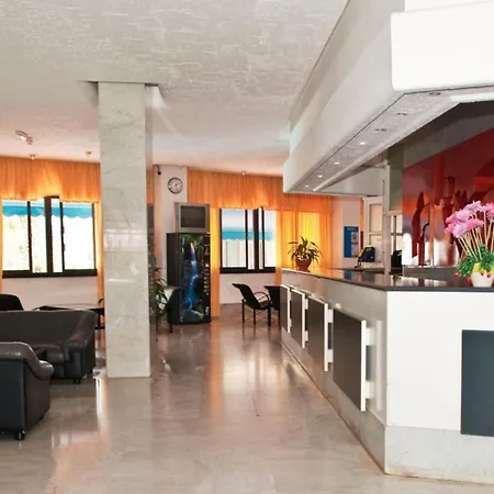 Апартаменты Koka43 Pool Сан-Бартоломе